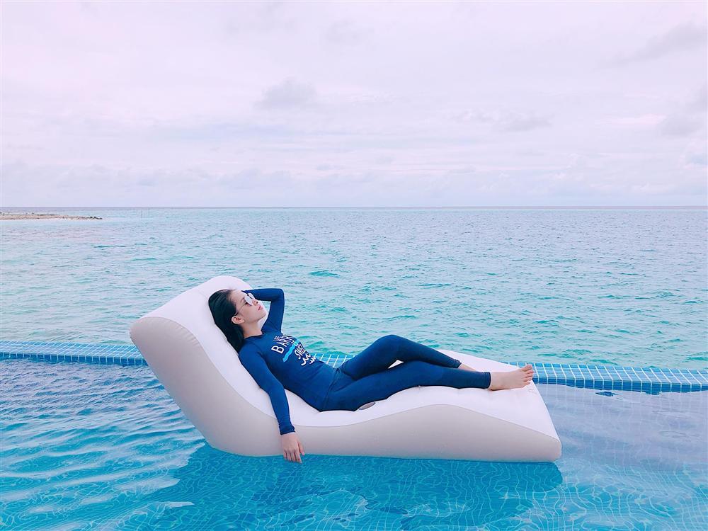 Không nằm ngoài thời cuộc giữa cơn sốt Diên Hi Công Lược, BB Trần bắt chước các chủ tử hậu cung lên đồ cực lầy-3