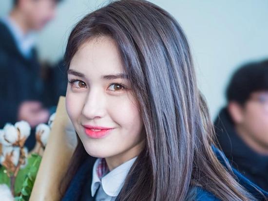 'Búp bê sống' 10X chấm dứt hợp đồng độc quyền với JYP Entertainment