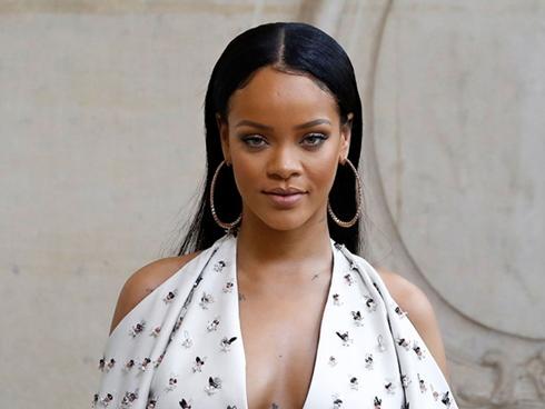 Phim tài liệu về Rihanna sẽ rất trần trụi