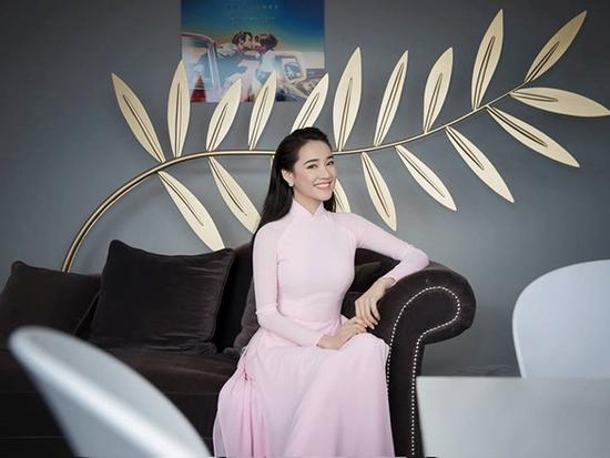 Nhã Phương: 'Băn khoăn công bố cưới vì nói trước sợ bước không qua'