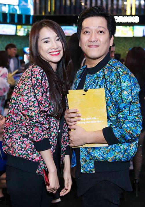 Gu thời trang tông xuyệt tông từ yêu đến cưới của Trường Giang và Nhã Phương-7