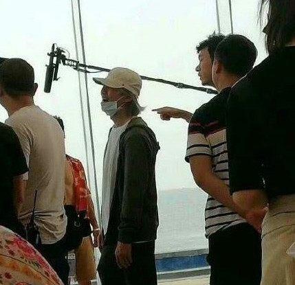 Hóa ra lý do khiến Châu Tinh Trì 56 tuổi mà tóc bạc trắng, hom hem như cụ già 70 là vì từng hiến tặng tủy xương-3