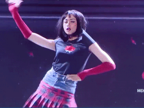 Khắc Việt rùng mình khi song ca cùng cô gái có giọng đàn ông-10