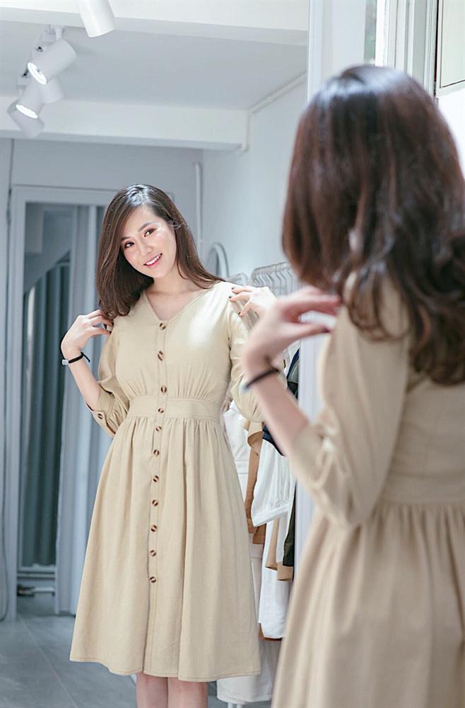 Đăng ảnh mừng ngày truyền thống ngành, nữ CSGT gây chú ý với nhan sắc thuộc hàng cực phẩm-7