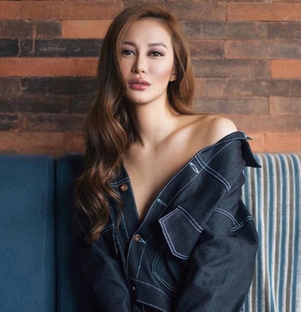 Cuộc sống giàu sang, nổi tiếng của ái nữ tỷ phú Hong Kong-5