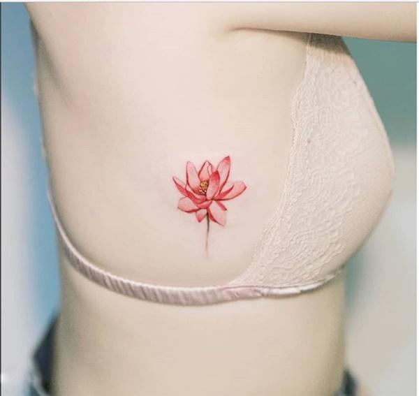 Phụ nữ Hàn đem cả vườn hoa lá lên ngực, đùi, hông...-5