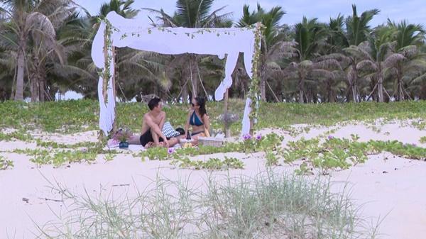 Từng bị từ chối tình cảm, chàng doanh nhân trẻ quyết lấy lòng người đẹp bằng buổi hẹn lãng mạn như ngôn tình-1