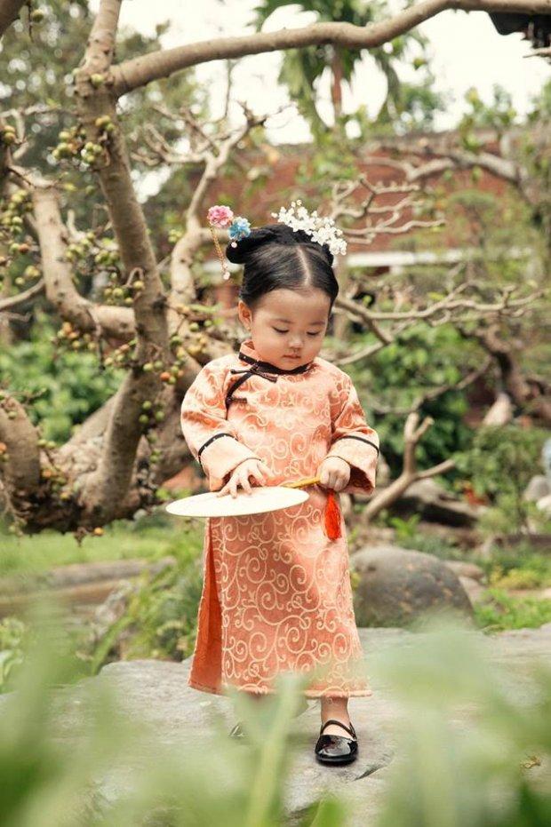 Nhóc tì người Việt hóa cung nữ Nguỵ Anh Lạc khiến dân tình mê mệt vì quá đáng yêu-7