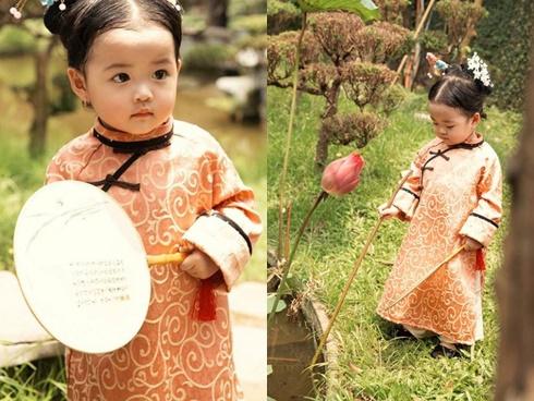 Nhóc tì người Việt hóa cung nữ Nguỵ Anh Lạc khiến dân tình mê mệt vì quá đáng yêu