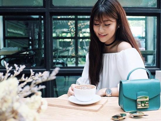 Mục đích thật sự của lũ con gái khi đi cafe là gì?