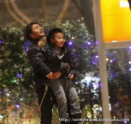 Giấu kín nhiều năm, vậy mà dung mạo cậu cả bí mật của Trần Khôn lại gây thất vọng vì xấu hơn bố-4