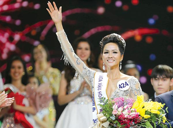 Liên tiếp gặt hái thành công, Next Top tính tới nay đã cống hiến 8 mỹ nhân cứ đi thi là đoạt giải-4