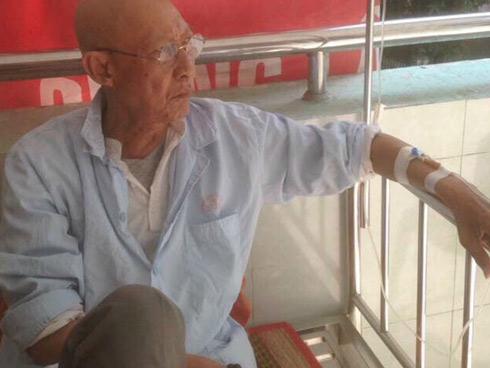 Trong mắt đồng nghiệp: nghệ sĩ Lê Bình sống thầm lặng, đau đớn một mình-4