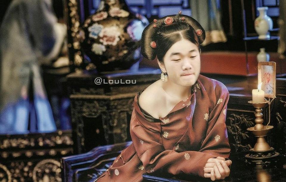 Trước giờ bóng lăn, dàn soái ca U23 Việt Nam bỗng hóa phi tần cực xinh đẹp trong Diên Hi Công Lược-11