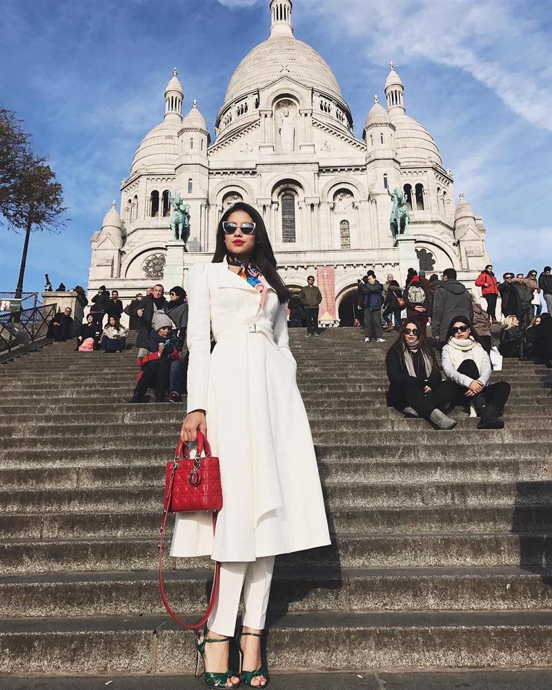 Dùng chung stylist của Sơn Tùng M-TP, Minh Hằng lọt vào danh sách STREET STYLE đẹp nhất tuần qua-6