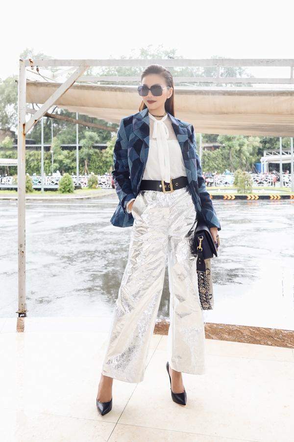 Chính thức bước vào cuộc đấu The Face 2018, 3 HLV chặt chém nhau bằng gu thời trang siêu gắt-1