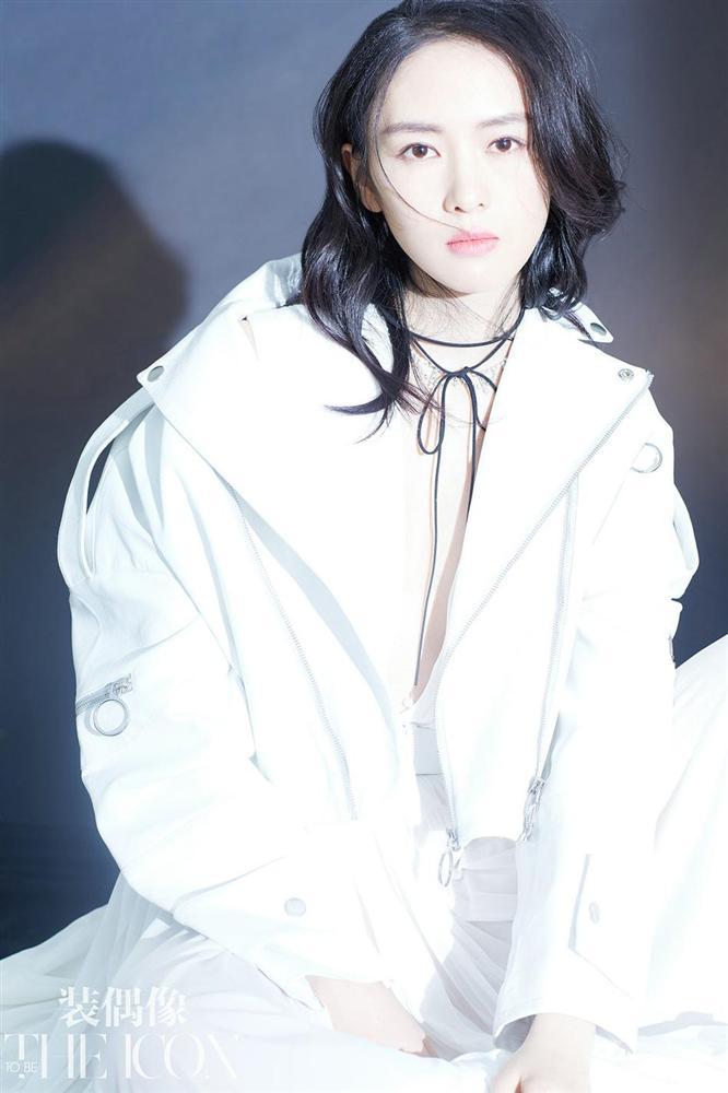 Cao Quý Phi đình đám trong Như Ý truyện hóa ra ngoài đời từng bị con trai vua Càn Long Trương Quốc Lập đánh ghen chảy máu mắt-14