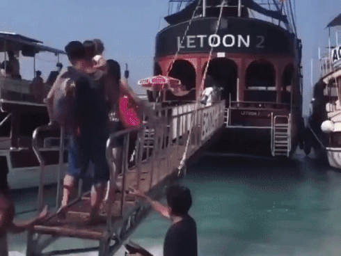 Rụng não với loạt trò chơi siêu nguy hiểm nhưng vẫn được giới trẻ ship điên đảo-5