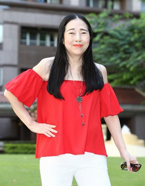 Trải qua 5 đời chồng, nữ đại gia 60 tuổi đưa ra 3 tiêu chí chọn bạn trai gây shock-2