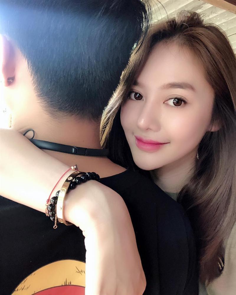 Em gái Angela Phương Trinh sexy đọ sắc bên chị gái-3