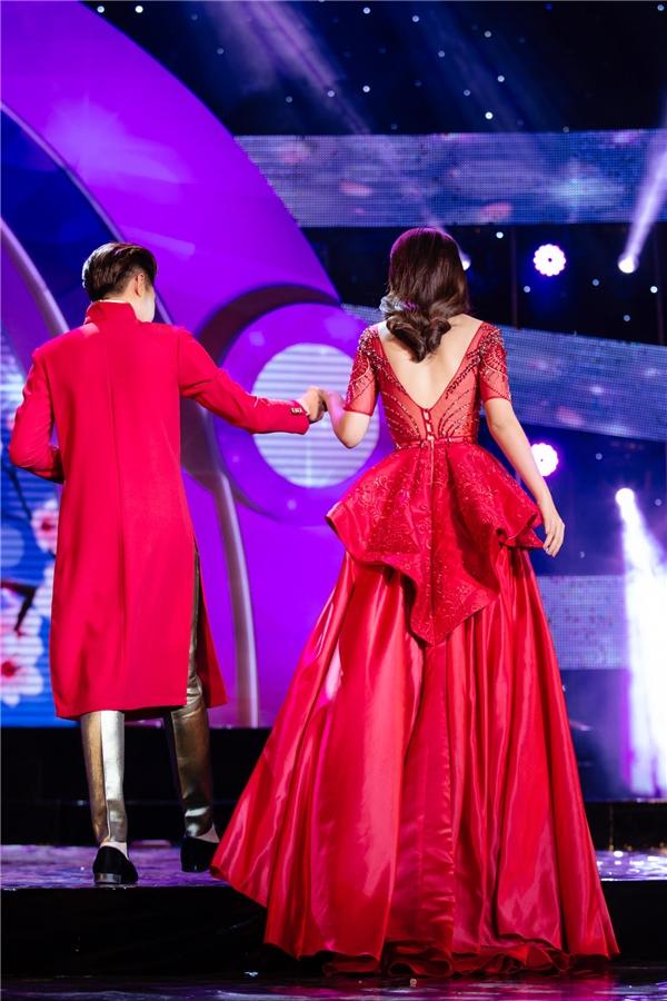 Nặng duyên với các hoa hậu, đoán xem Noo Phước Thịnh đẹp đôi nhất khi ở bên mỹ nhân nào?-7