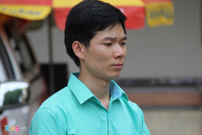 Đổi tội danh thành vô ý làm chết người với bác sĩ Hoàng Công Lương-1