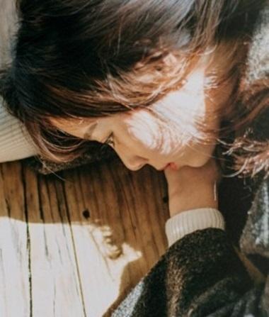 Nếu cứ tự nhắc lòng mình phải quên chắc chắn vẫn còn nhớ người ấy rất nhiều!-1