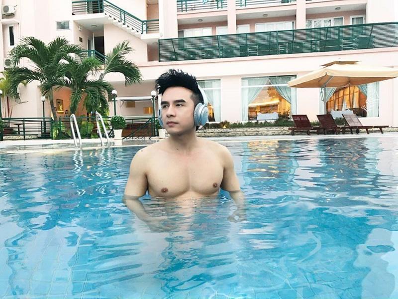 Phát hành ca khúc thất tình nhưng fan chỉ chú ý tới điểm này của Đan Trường-3