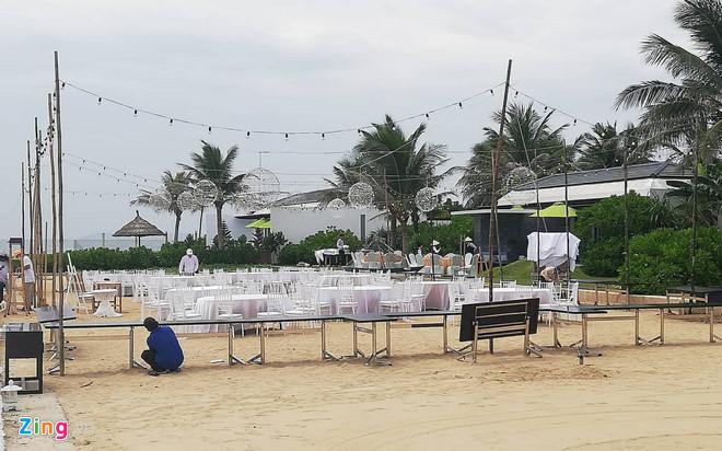 Trường Giang - Nhã Phương đính hôn bằng... nem lụi, thực đơn đám cưới sao Việt còn món gì đặc biệt?-1