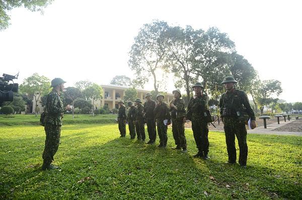 Không thể nhịn cười nghe Mr Cần Trô vượt thử thách đố tục giải thanh dễ khiến người khác hiểu nhầm-2