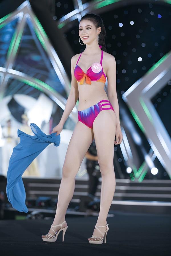 Mãn nhãn ngắm top 43 thí sinh Hoa Hậu Việt Nam diện bikini đốt nóng sân khấu-9