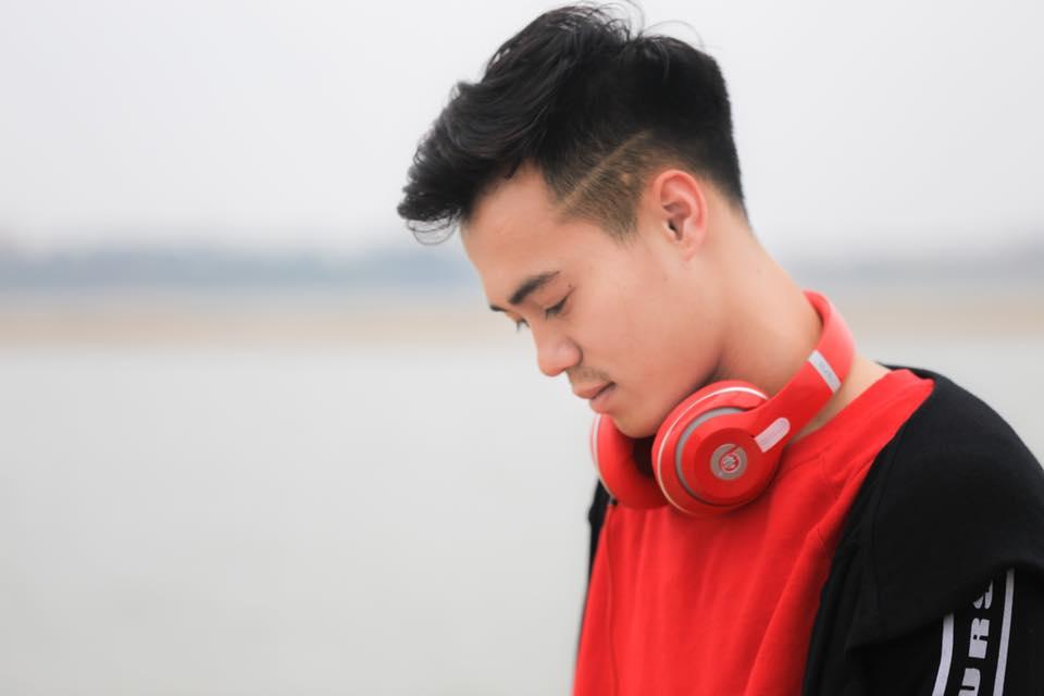 Văn Toàn hay Công Phượng có mái tóc chất nhất tuyển U23 Việt Nam?-8