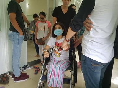 Mai Phương bị ung thư phổi