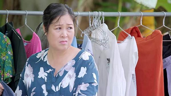 Gạo nếp gạo tẻ tập 49: Ghê gớm thế mà bà Mai cũng òa khóc vì suốt ngày sấp mặt lo nội trợ-1