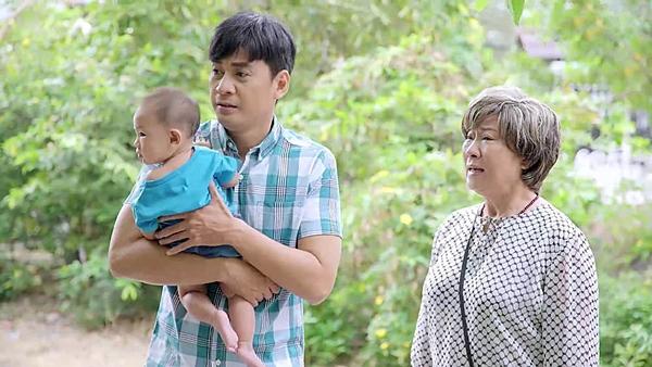 Gạo nếp gạo tẻ tập 49: Ghê gớm thế mà bà Mai cũng òa khóc vì suốt ngày sấp mặt lo nội trợ-2