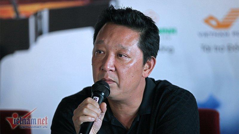 Nhạc trưởng Lê Phi Phi nghẹn khóc khi nhắc đến người cha nhạc sĩ Hoàng Vân-4