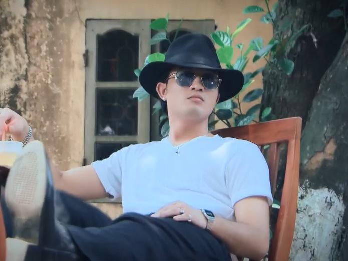 Diễn viên Doãn Quốc Đam: Gã giang hồ máu lạnh mê sơn móng tay và kẻ mắt-7