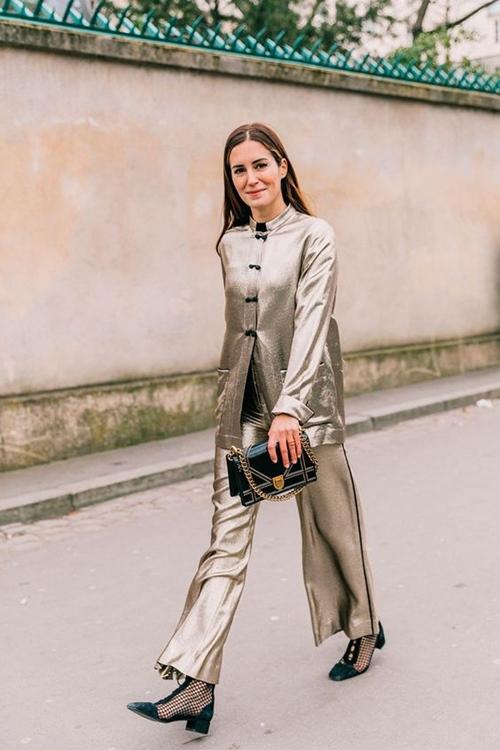 Những kiểu mặc vô duyên nhất nơi công sở!-1