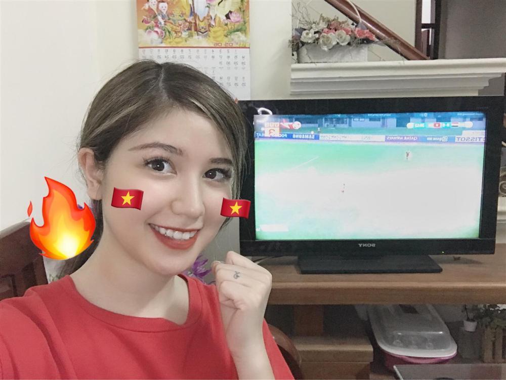 Chiến thắng lịch sử của U23 Việt Nam bao trùm ngôi nhà ảo triệu follow của dàn hot girl - hot boy Việt-1