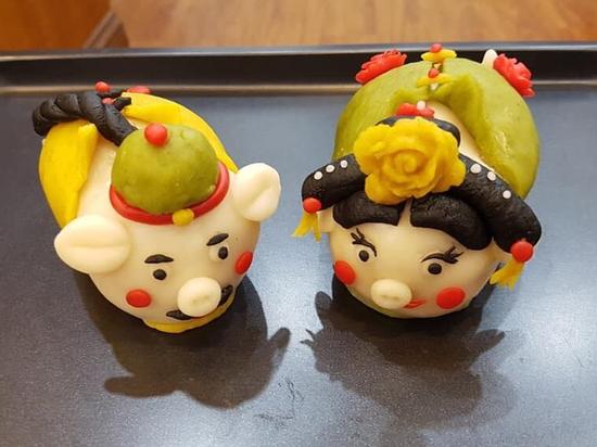 Bánh trung thu 'Diên Hi công lược' khiến chị em 'sốt rần rần'