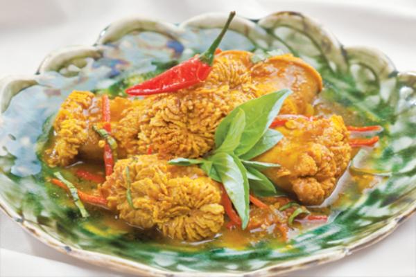 Cách làm trứng cá kho nghệ ớt ấm bụng ngày mưa-1