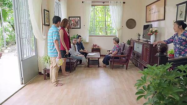 Gạo nếp gạo tẻ tập 50: Sau tất cả, bà mẹ vợ gớm ghê đã chịu đối đãi niềm nở với con rể-6