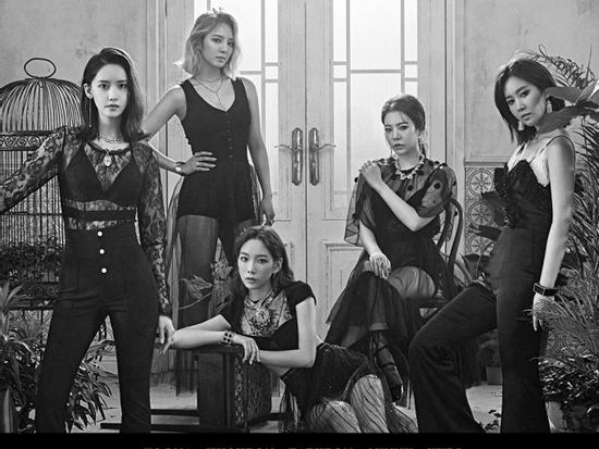 SNSD - Oh!GG tung concept trắng đen: 'Ơn trời! outfit lần này đã đẹp gấp vạn lần ảnh nhá hàng đầu tiên'