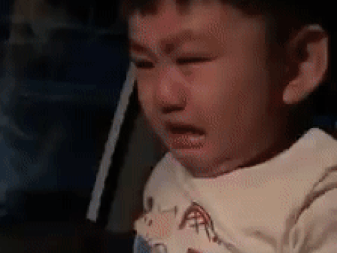 Clip: Khi bạn muốn đi bão nhưng bị người yêu bắt ở nhà-1