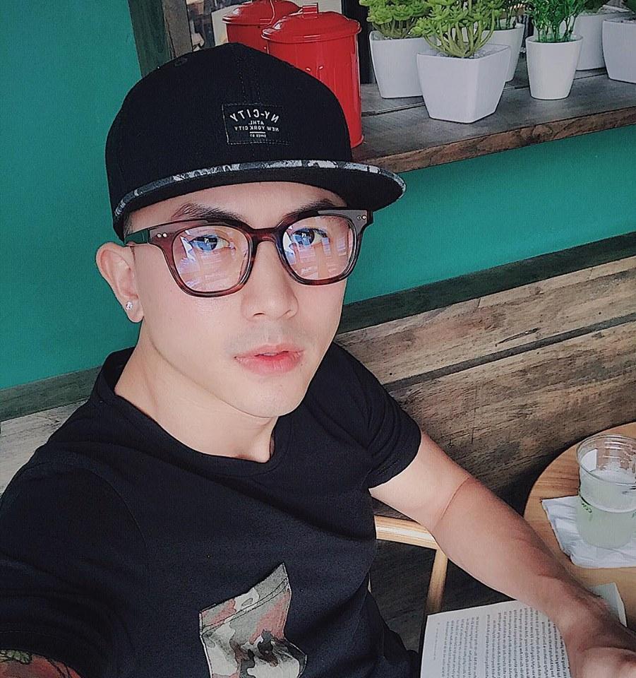 Thủ môn Bùi Tiến Dũng nhắn nhủ người hâm mộ: Cứ ăn ngon và khoẻ là sẽ vui-10