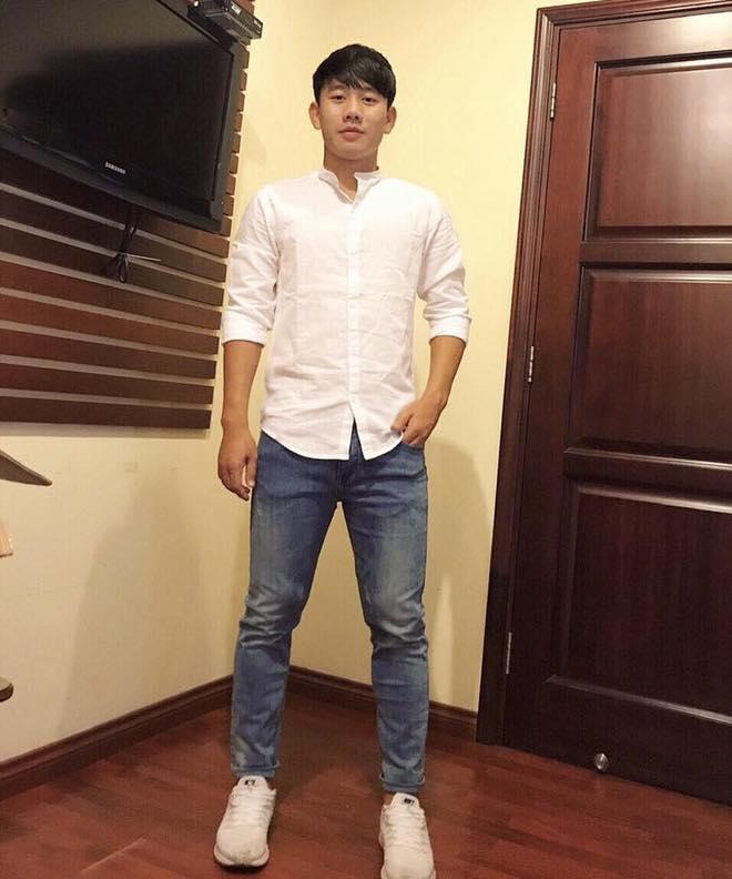 Điển trai chẳng thua mỹ nam Hàn, Minh Vương U23 Việt Nam sở hữu phong cách chất đừng hỏi-5