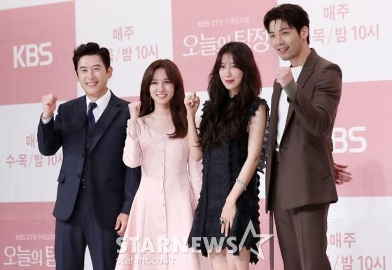 Bom tấn cổ trang của Song Joong Ki, Jang Dong Gun quy tụ thêm dàn sao khủng-3