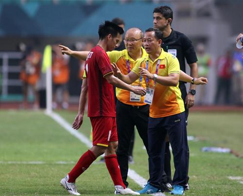 HLV Park Hang-seo khẳng định không dùng mạng xã hội, bức xúc vì bị giả mạo-2