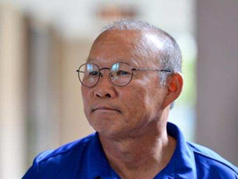 HLV Park Hang-seo khẳng định không dùng mạng xã hội, bức xúc vì bị giả mạo