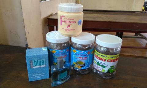 Giải cứu thiếu nữ nghi bị lừa bán trinh giá 200 triệu-2